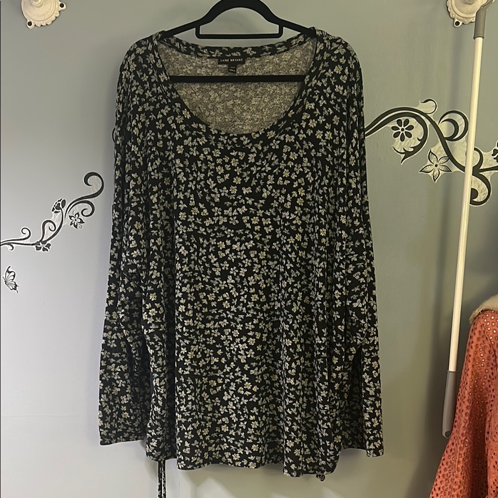 Lane Bryant Blue Black Floral Long Sleeve Top